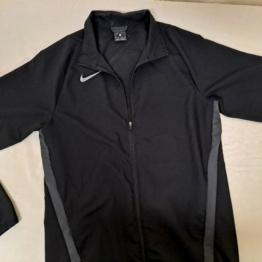 Nike Windbreaker Jacket Black